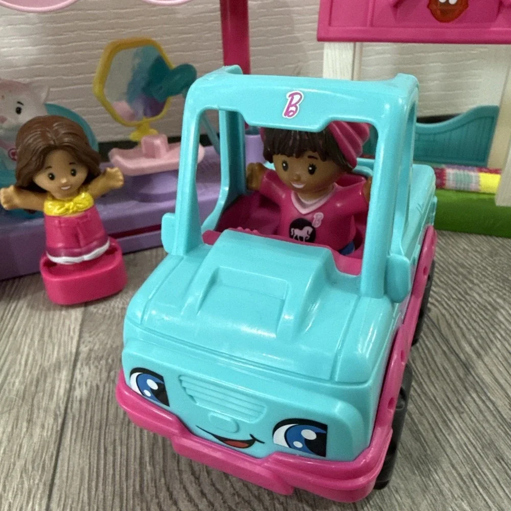Fisher-Price Little‎ People Barbie Pet Spa & Horse Stable Play sets